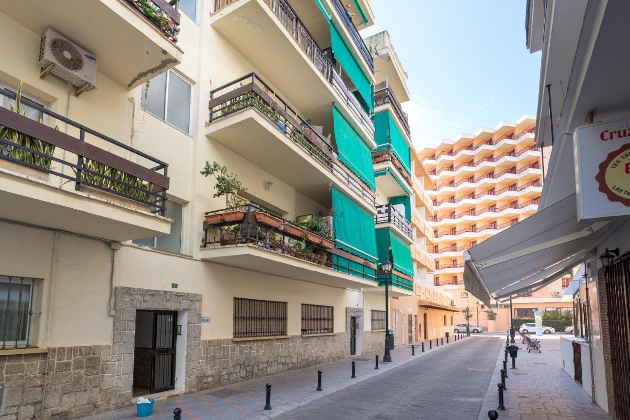Malagasuite Front Beach Фуeнхирола Екстериор снимка