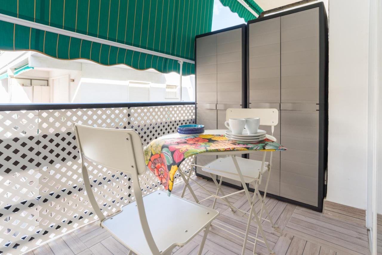 Malagasuite Front Beach Фуeнхирола Екстериор снимка