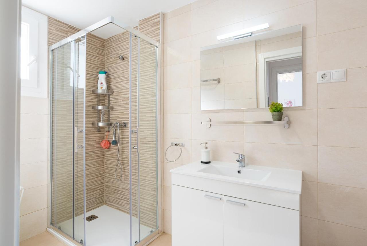 Malagasuite Front Beach Фуeнхирола Екстериор снимка