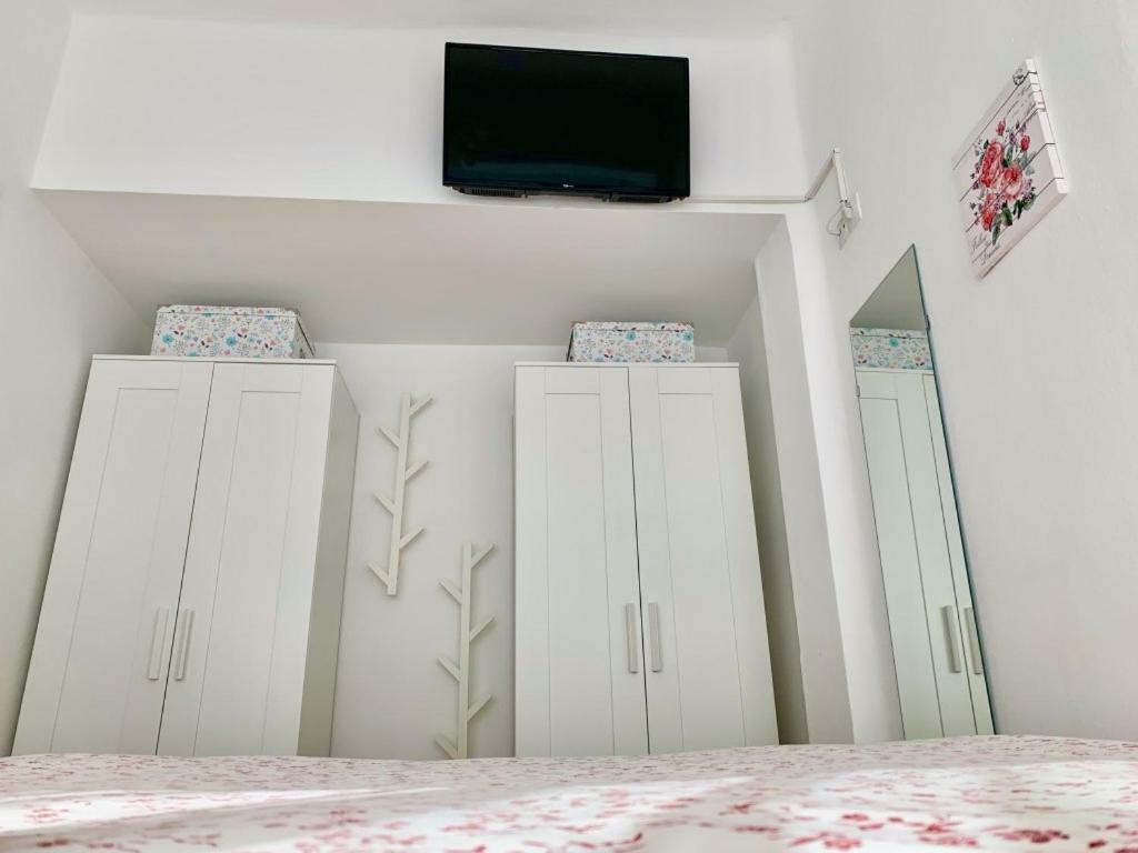 Malagasuite Front Beach Фуeнхирола Екстериор снимка